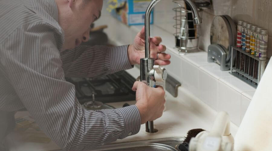 Local expert plumbing services in Akron, PA